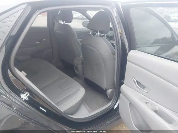 KMHLM4DG9SU994090 2025 HYUNDAI ELANTRA - Image 8
