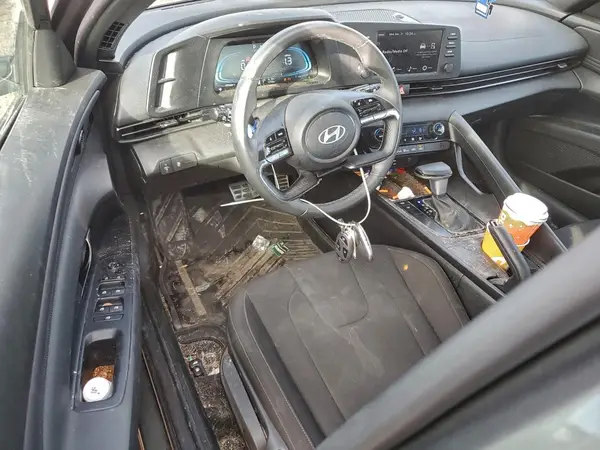 KMHLM4DG9SU996776 2025 HYUNDAI ELANTRA - Image 8
