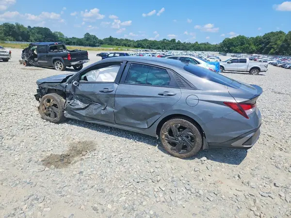 KMHLM4DG9TU116032 2026 HYUNDAI ELANTRA - Image 2