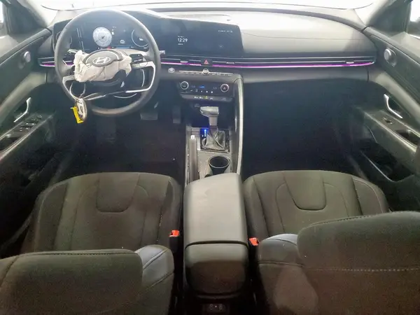KMHLM4DGXRU642369 2024 HYUNDAI ELANTRA - Image 8