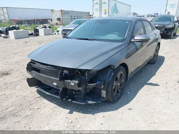 KMHLM4DGXRU649323 2024 HYUNDAI ELANTRA - Image 2