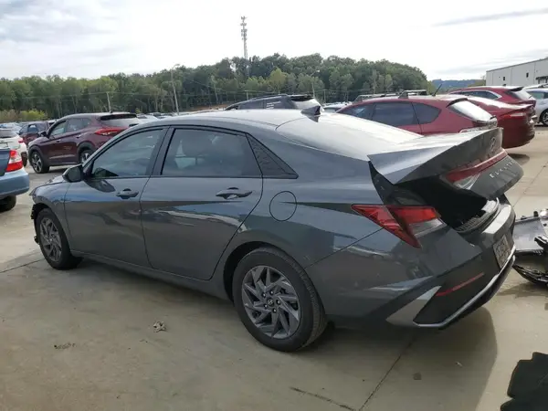 KMHLM4DGXRU656823 2024 HYUNDAI ELANTRA - Image 2