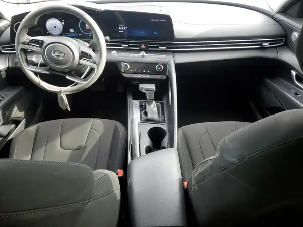 KMHLM4DGXRU656823 2024 HYUNDAI ELANTRA - Image 8