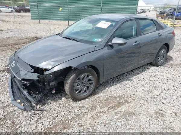 KMHLM4DGXRU658961 2024 HYUNDAI ELANTRA - Image 2