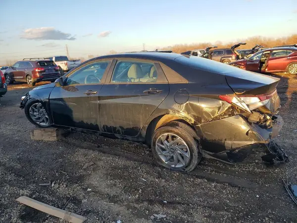 KMHLM4DGXRU659799 2024 HYUNDAI ELANTRA - Image 2