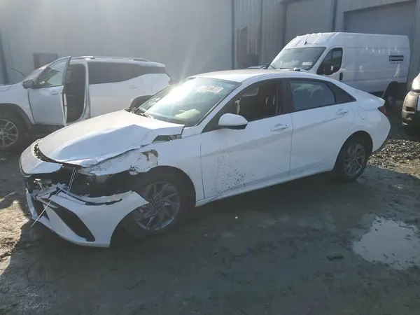 KMHLM4DGXRU662220 2024 HYUNDAI ELANTRA - Image 1