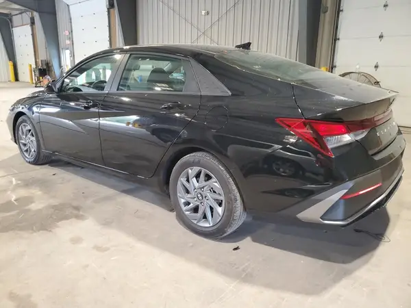 KMHLM4DGXRU664906 2024 HYUNDAI ELANTRA - Image 2