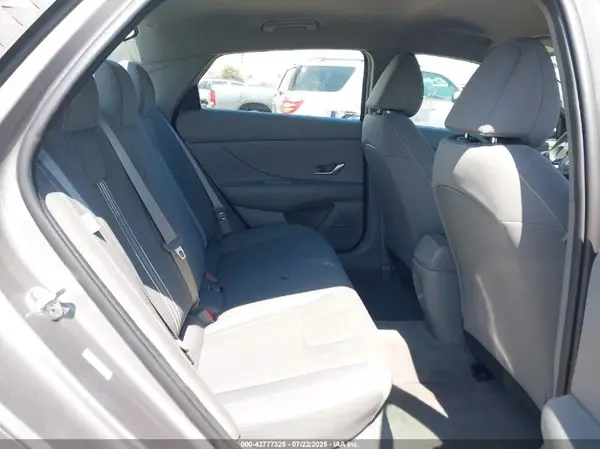 KMHLM4DGXRU665523 2024 HYUNDAI ELANTRA - Image 8