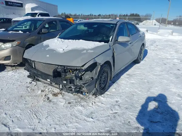 KMHLM4DGXRU670849 2024 HYUNDAI ELANTRA - Image 2