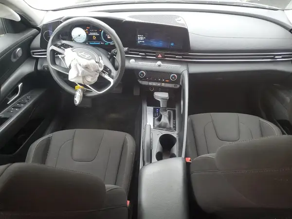 KMHLM4DGXRU672889 2024 HYUNDAI ELANTRA - Image 8