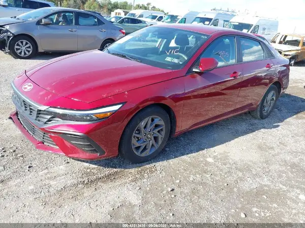 KMHLM4DGXRU680104 2024 HYUNDAI ELANTRA - Image 2