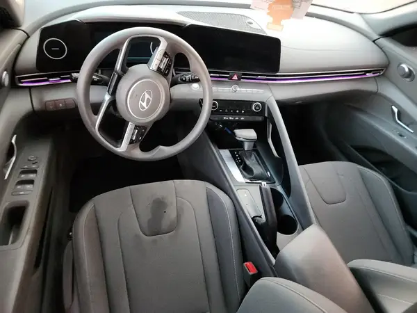 KMHLM4DGXRU680877 2024 HYUNDAI ELANTRA - Image 8