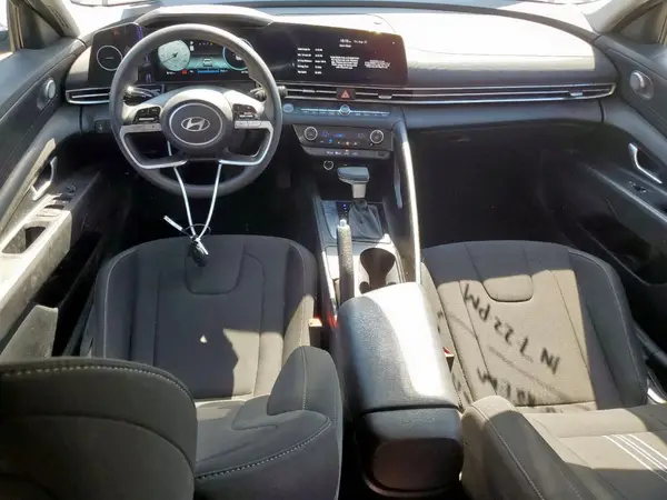KMHLM4DGXRU681897 2024 HYUNDAI ELANTRA - Image 8