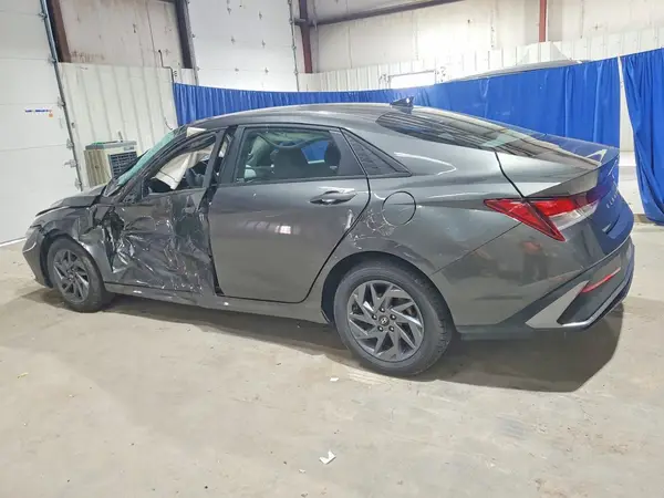 KMHLM4DGXRU683035 2024 HYUNDAI ELANTRA - Image 2