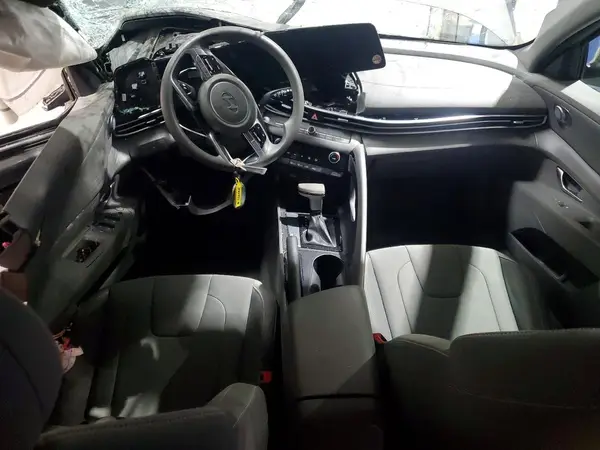 KMHLM4DGXRU683035 2024 HYUNDAI ELANTRA - Image 8