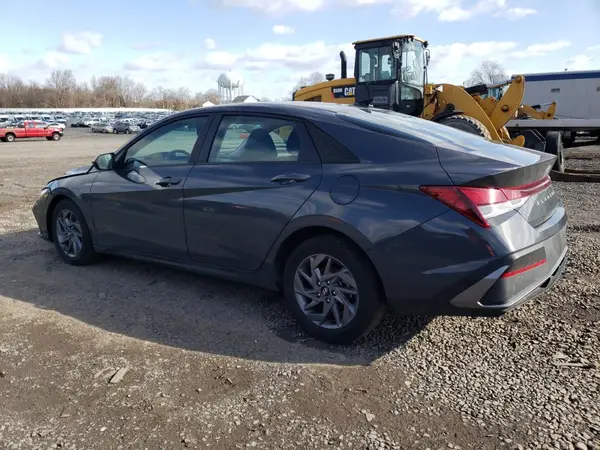 KMHLM4DGXRU687229 2024 HYUNDAI ELANTRA - Image 2