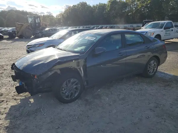 KMHLM4DGXRU688283 2024 HYUNDAI ELANTRA - Image 1