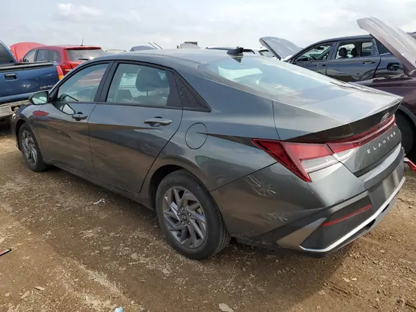 KMHLM4DGXRU689952 2024 HYUNDAI ELANTRA - Image 2
