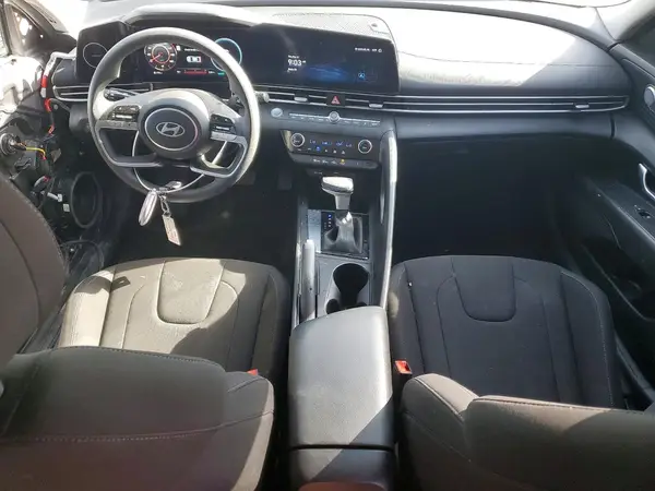 KMHLM4DGXRU692284 2024 HYUNDAI ELANTRA - Image 8
