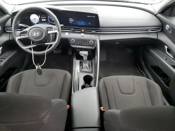 KMHLM4DGXRU692334 2024 HYUNDAI ELANTRA - Image 8
