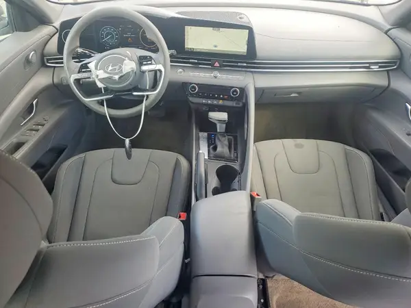 KMHLM4DGXRU696268 2024 HYUNDAI ELANTRA - Image 8