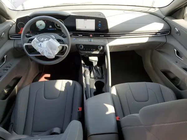 KMHLM4DGXRU699574 2024 HYUNDAI ELANTRA - Image 8