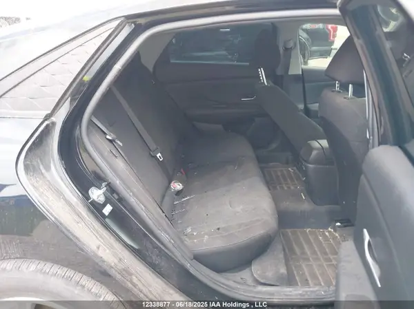 KMHLM4DGXRU700268 2024 HYUNDAI ELANTRA - Image 8