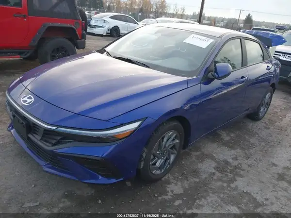 KMHLM4DGXRU703591 2024 HYUNDAI ELANTRA - Image 2