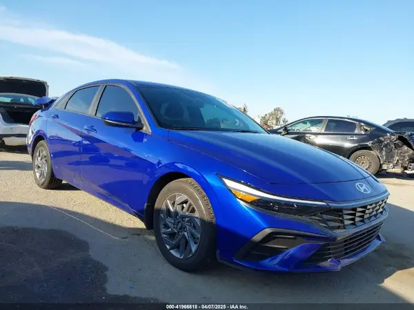 KMHLM4DGXRU708435 2024 HYUNDAI ELANTRA - Image 1
