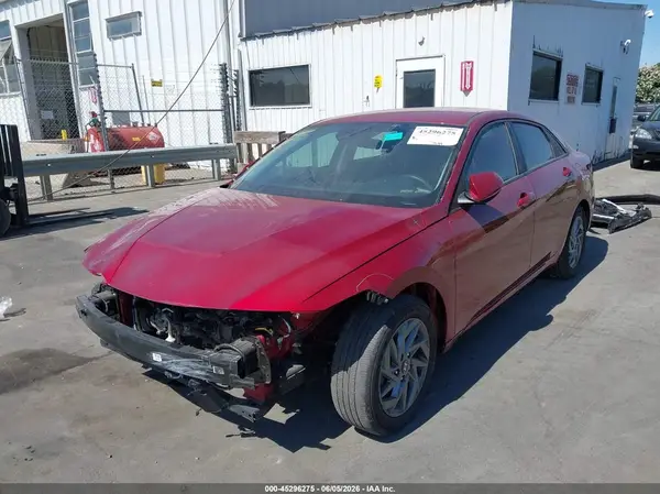 KMHLM4DGXRU712145 2024 HYUNDAI ELANTRA - Image 2