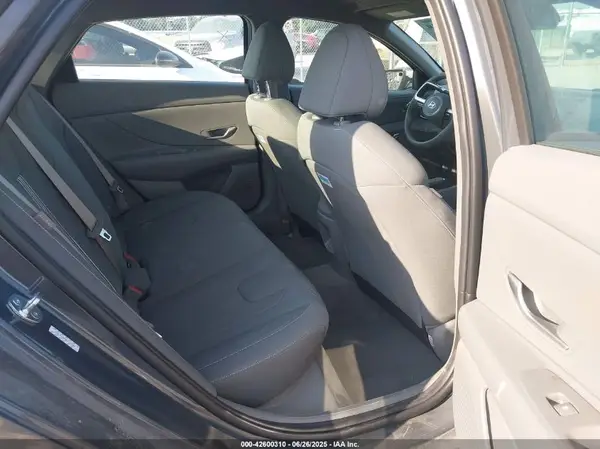 KMHLM4DGXRU714333 2024 HYUNDAI ELANTRA - Image 8