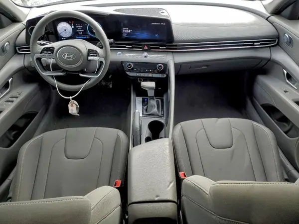 KMHLM4DGXRU715112 2024 HYUNDAI ELANTRA - Image 8