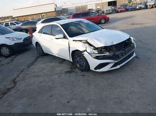 KMHLM4DGXRU716972 2024 HYUNDAI ELANTRA - Image 1