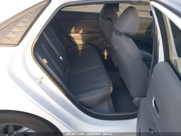KMHLM4DGXRU716972 2024 HYUNDAI ELANTRA - Image 8