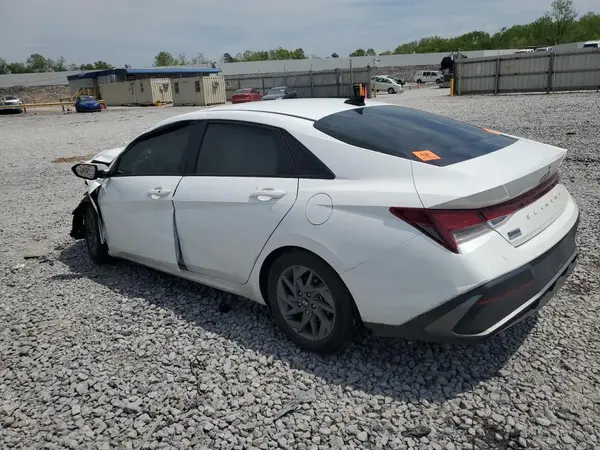 KMHLM4DGXRU719144 2024 HYUNDAI ELANTRA - Image 2