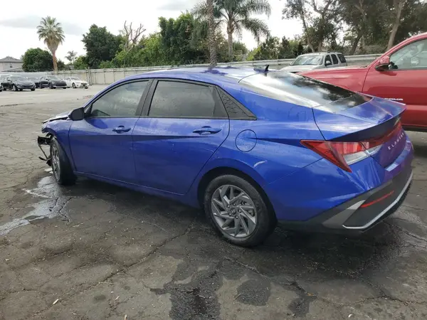 KMHLM4DGXRU719967 2024 HYUNDAI ELANTRA - Image 2
