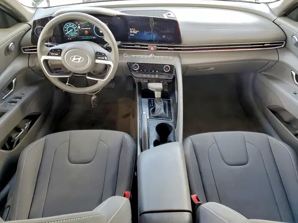KMHLM4DGXRU729446 2024 HYUNDAI ELANTRA - Image 8