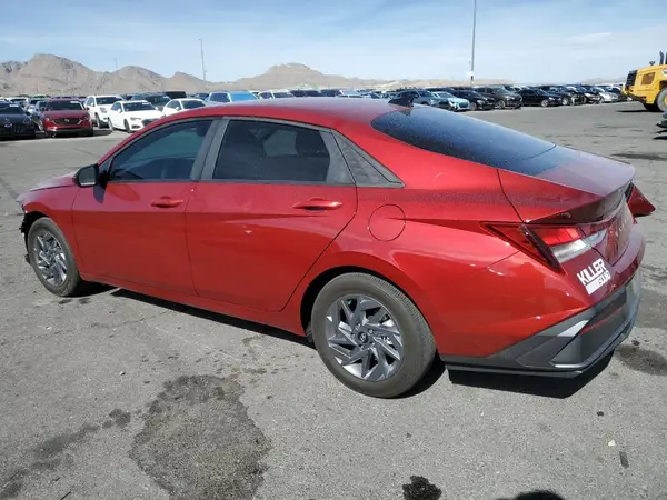 KMHLM4DGXRU730578 2024 HYUNDAI ELANTRA - Image 2