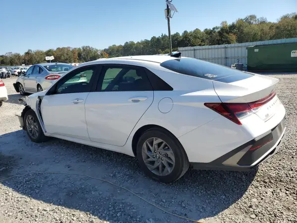 KMHLM4DGXRU731519 2024 HYUNDAI ELANTRA - Image 2