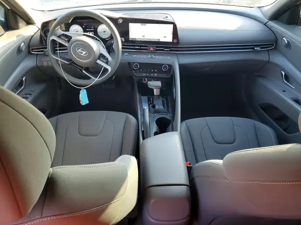 KMHLM4DGXRU734937 2024 HYUNDAI ELANTRA - Image 8