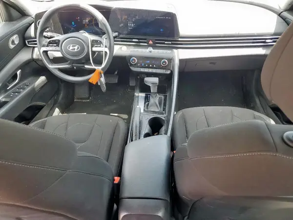 KMHLM4DGXRU745906 2024 HYUNDAI ELANTRA - Image 8