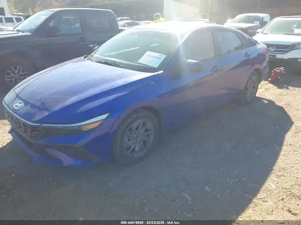 KMHLM4DGXRU747753 2024 HYUNDAI ELANTRA - Image 2