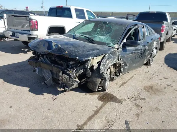 KMHLM4DGXRU748661 2024 HYUNDAI ELANTRA - Image 2