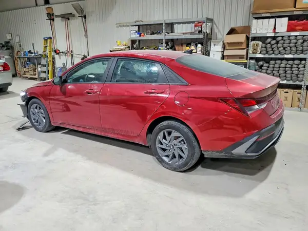 KMHLM4DGXRU750894 2024 HYUNDAI ELANTRA - Image 2