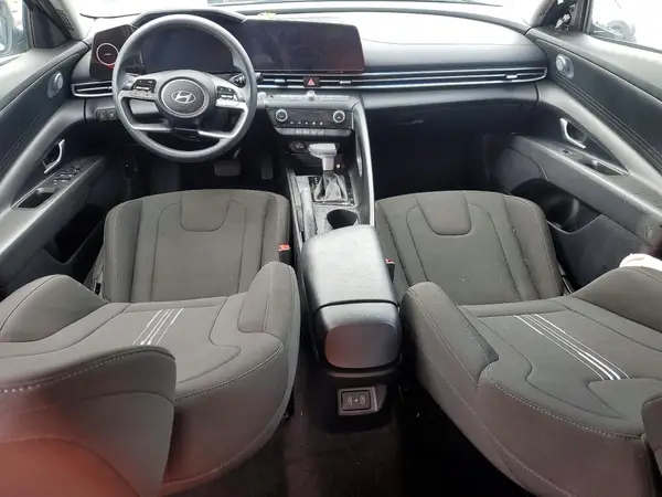 KMHLM4DGXRU751172 2024 HYUNDAI ELANTRA - Image 8