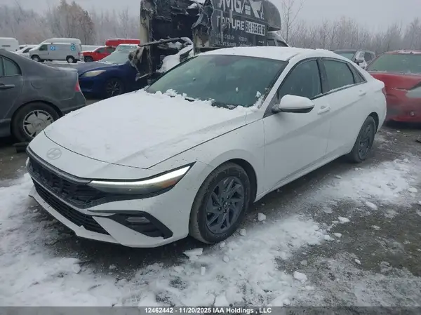 KMHLM4DGXRU753309 2024 HYUNDAI ELANTRA - Image 2