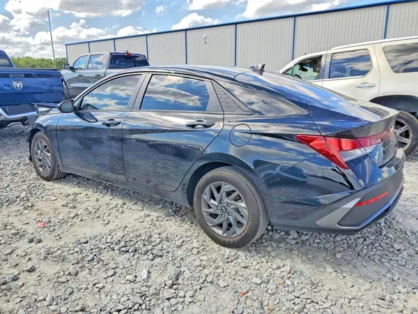 KMHLM4DGXRU753357 2024 HYUNDAI ELANTRA - Image 2