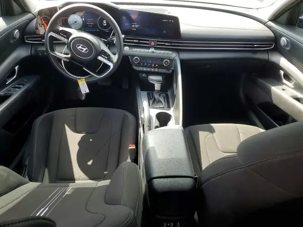 KMHLM4DGXRU753357 2024 HYUNDAI ELANTRA - Image 8