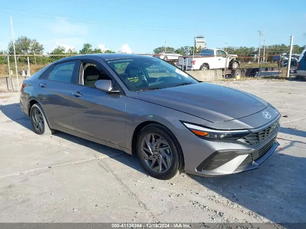 KMHLM4DGXRU753682 2024 HYUNDAI ELANTRA - Image 1