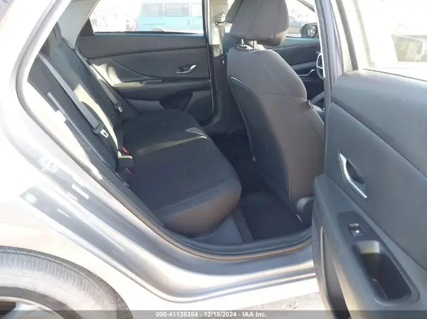 KMHLM4DGXRU753682 2024 HYUNDAI ELANTRA - Image 8